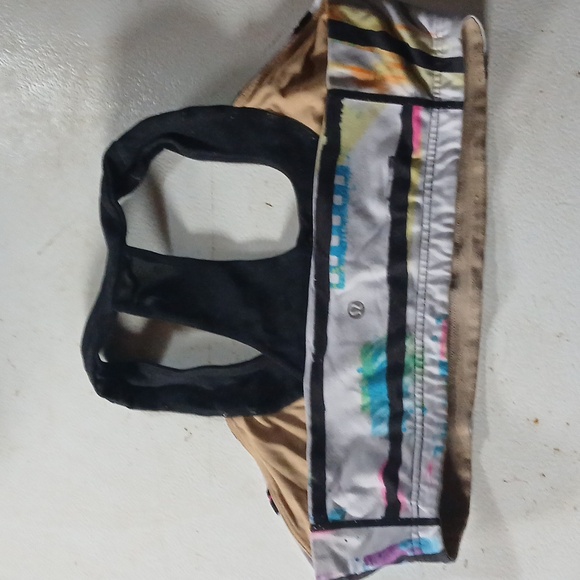 Lululemon sports bra - Picture 2 of 2